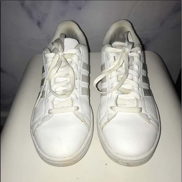 holographic adidas - Picture 3 of 5